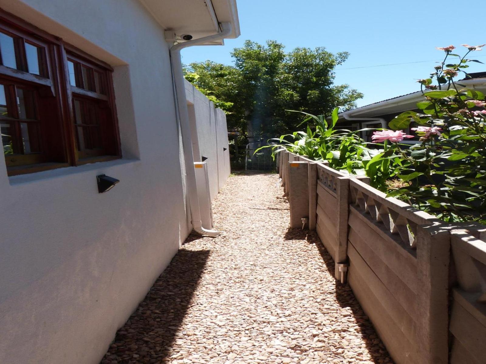 Hannah's Haven Studio Deluxe Apartment Beaufort West Bagian luar foto