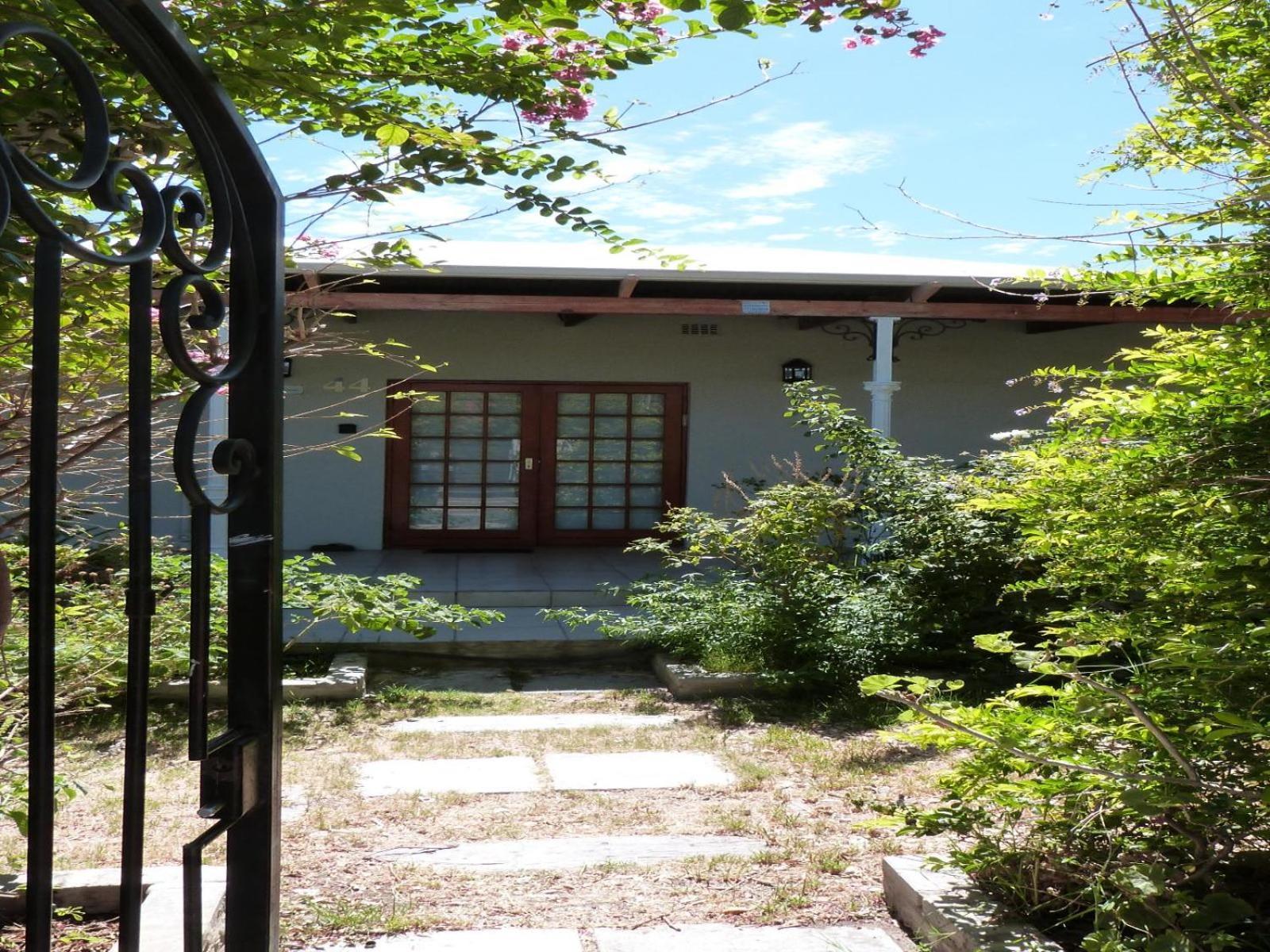 Hannah's Haven Studio Deluxe Apartment Beaufort West Bagian luar foto